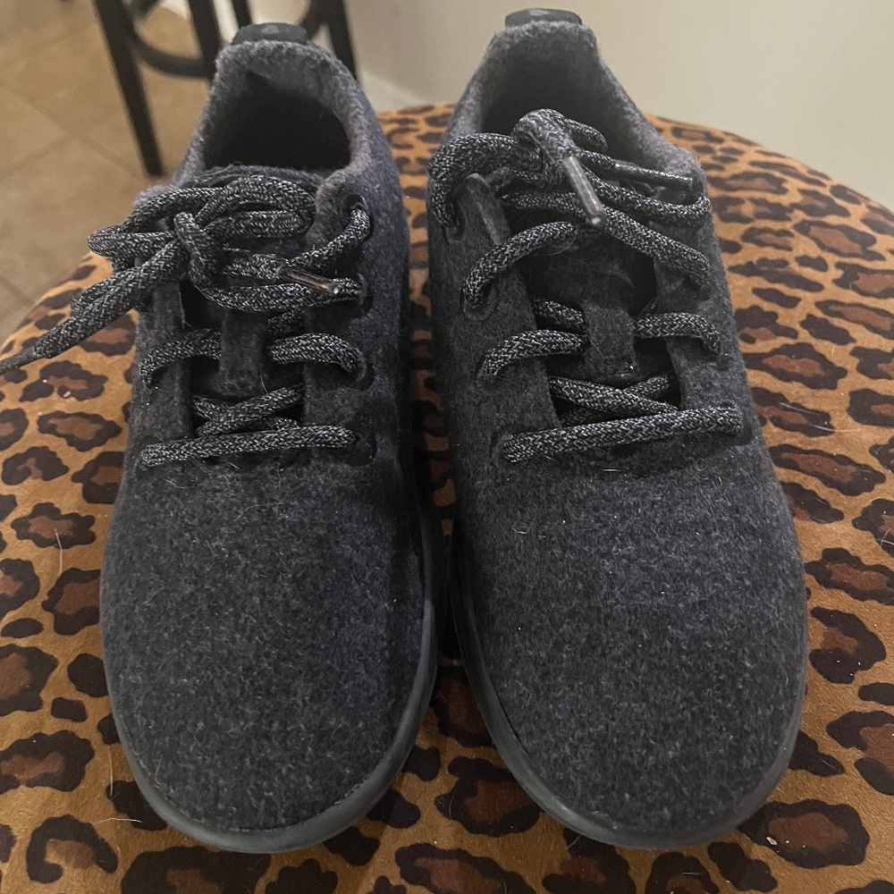 All Birds women’s shoes , black wool, size 5